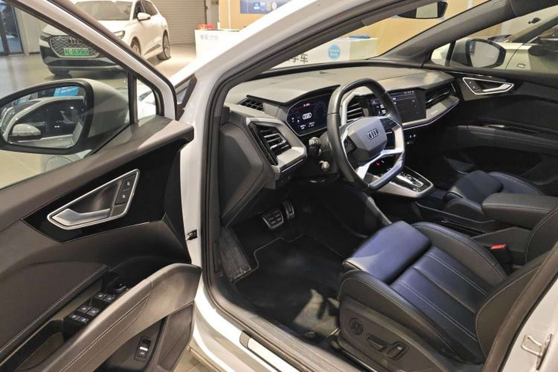 Used Audi Q4 e-tron 2024 40 e-tron Adventure Edition Driver Seat