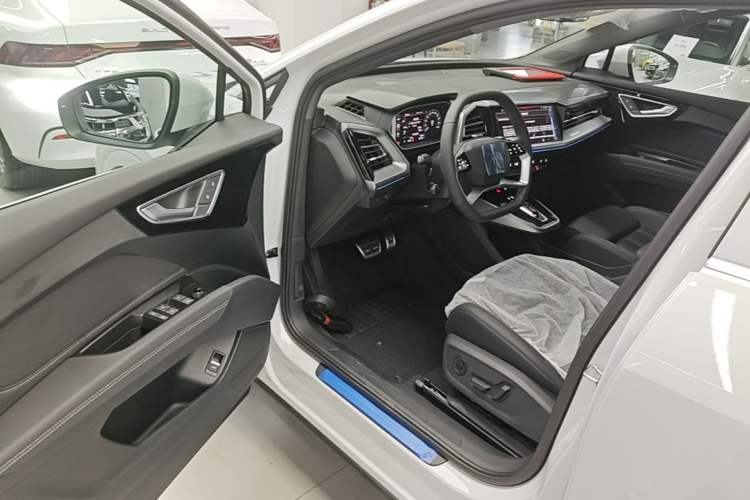 Used Audi Q4 e-tron 2024 40 e-tron Adventure Edition Driver Seat