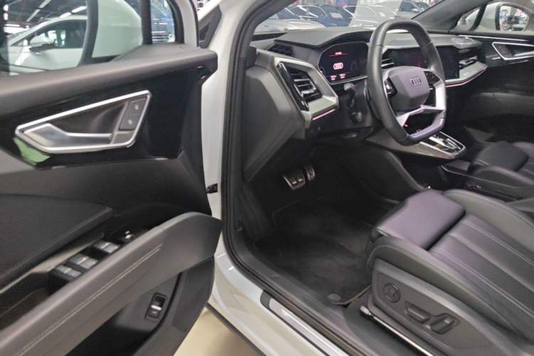 Used Audi Q4 e-tron 2024 40 e-tron Adventure Edition Driver Seat