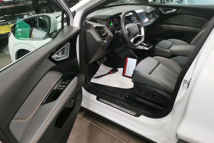 Used Audi Q4 e-tron 2024 40 e-tron Adventure Edition Driver Seat