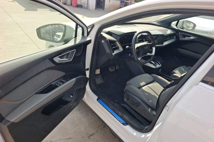 Used Audi Q4 e-tron 2024 40 e-tron Adventure Edition Driver Seat