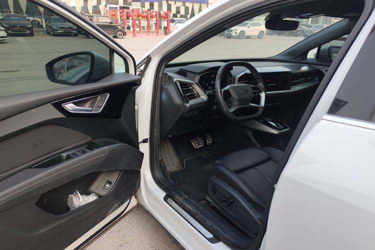 Used Audi Q4 e-tron 2024 40 e-tron Adventure Edition Driver Seat