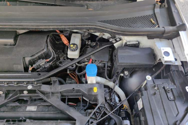 Used Audi Q4 e-tron 2024 40 e-tron Adventure Edition Engine Bay Left