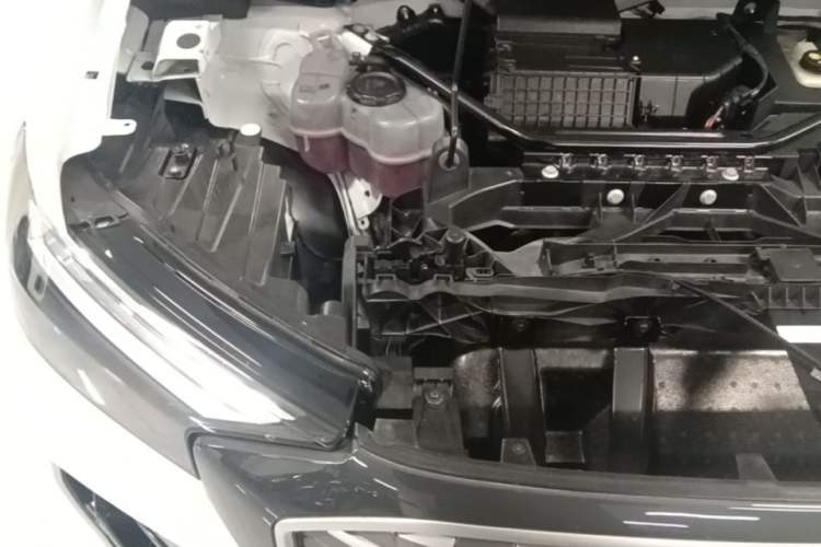 Used Audi Q4 e-tron 2024 40 e-tron Adventure Edition Engine Bay Right