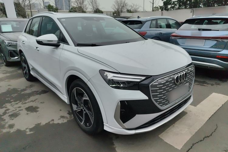 Used Audi Q4 e-tron 2024 40 e-tron Boundary Edition Exterior 1
