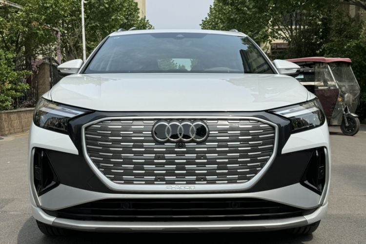 Used Audi Q4 e-tron 2024 40 e-tron Adventure Edition Exterior 9