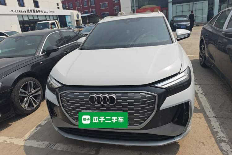 Used Audi Q4 e-tron 2024 40 e-tron Adventure Edition Front