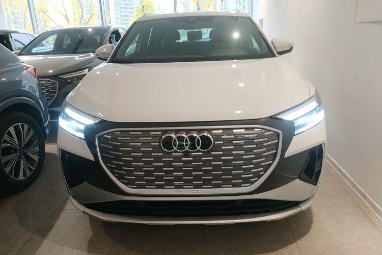 Used Audi Q4 e-tron 2024 40 e-tron Boundary Edition Front