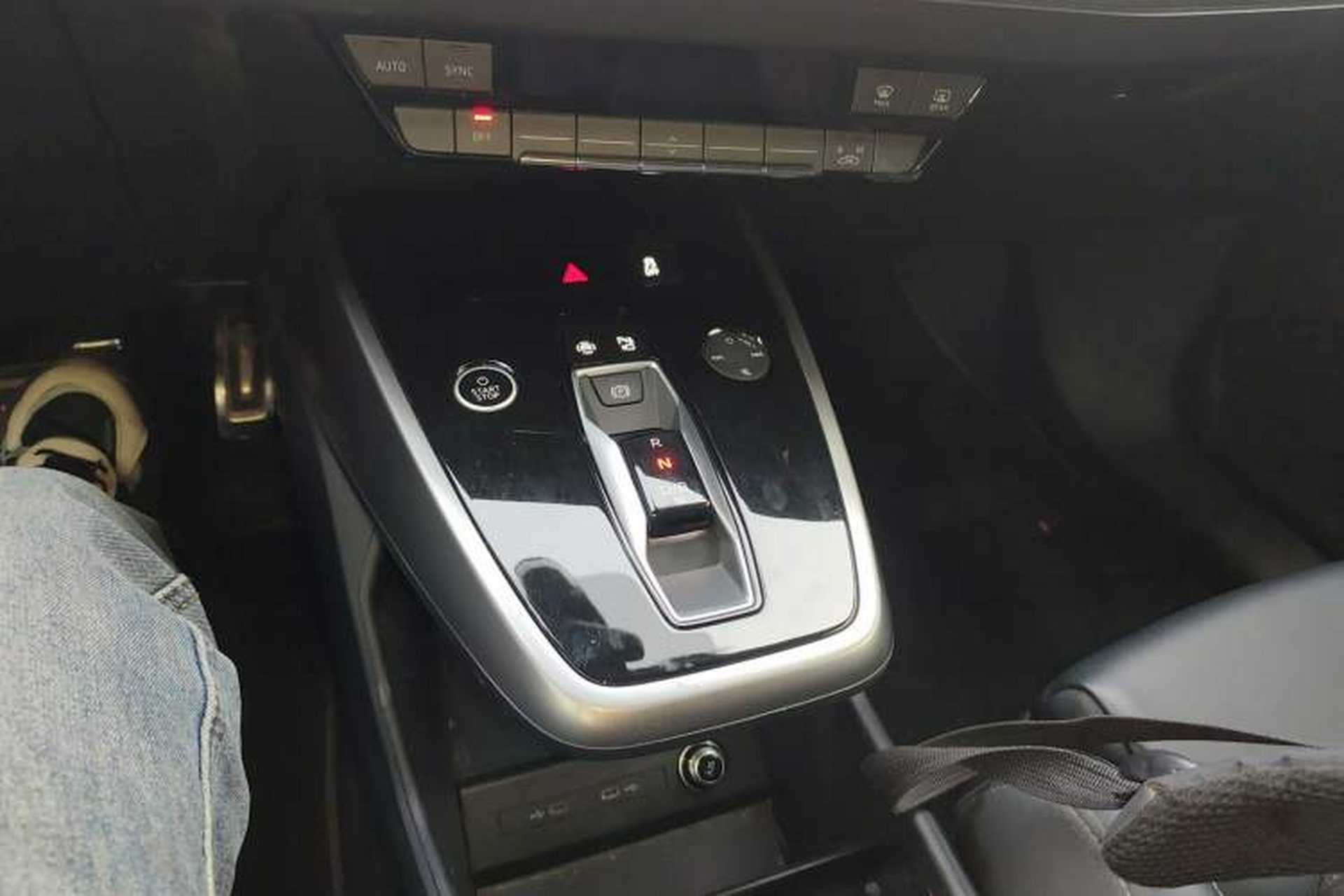 Used Audi Q4 e-tron 2024 40 e-tron Adventure Edition Gear Lever