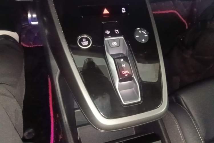 Used Audi Q4 e-tron 2024 40 e-tron Adventure Edition Gear Lever