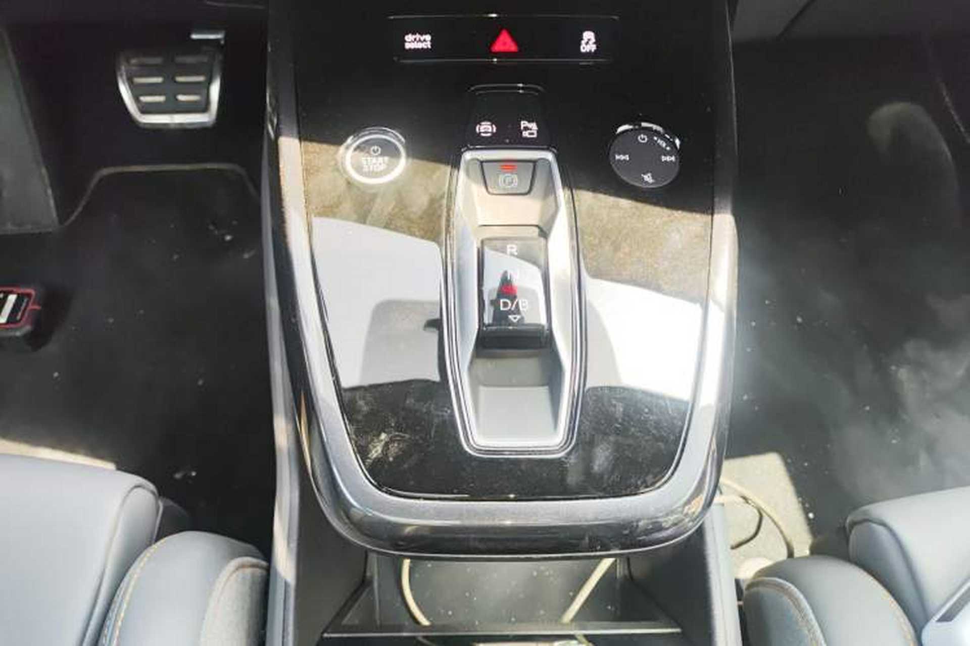 Used Audi Q4 e-tron 2024 40 e-tron Boundary Edition Gear Lever