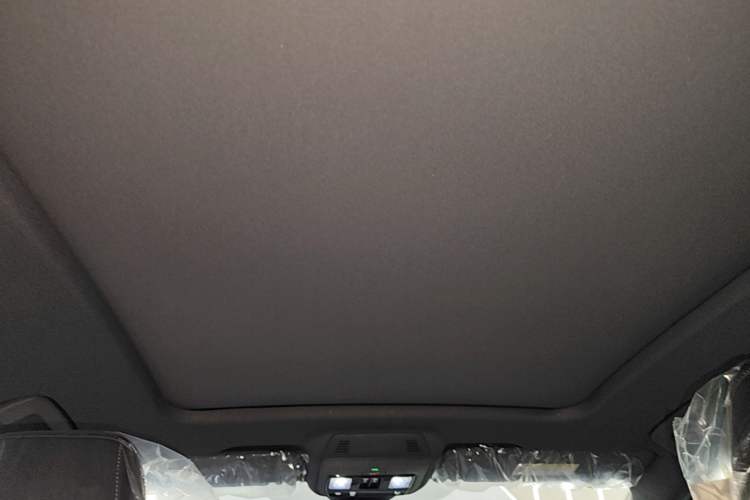 Used Audi Q4 e-tron 2024 40 e-tron Adventure Edition Headliner