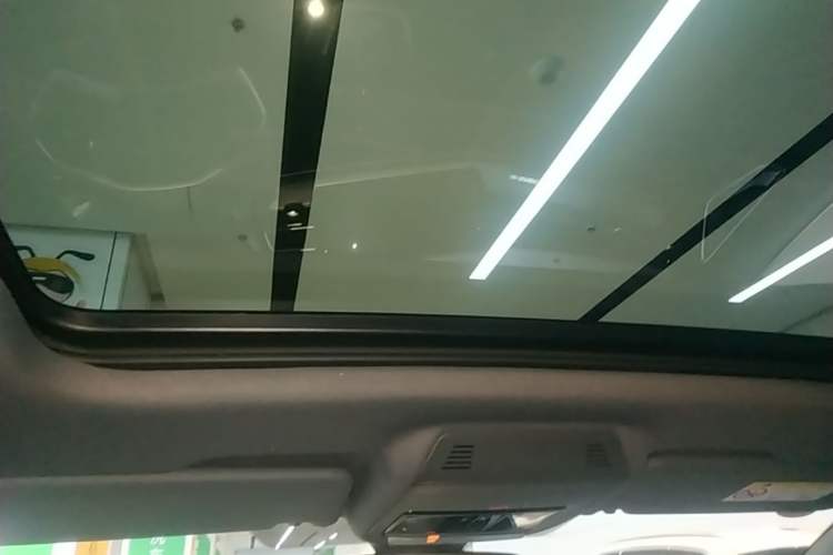 Used Audi Q4 e-tron 2024 40 e-tron Adventure Edition Headliner