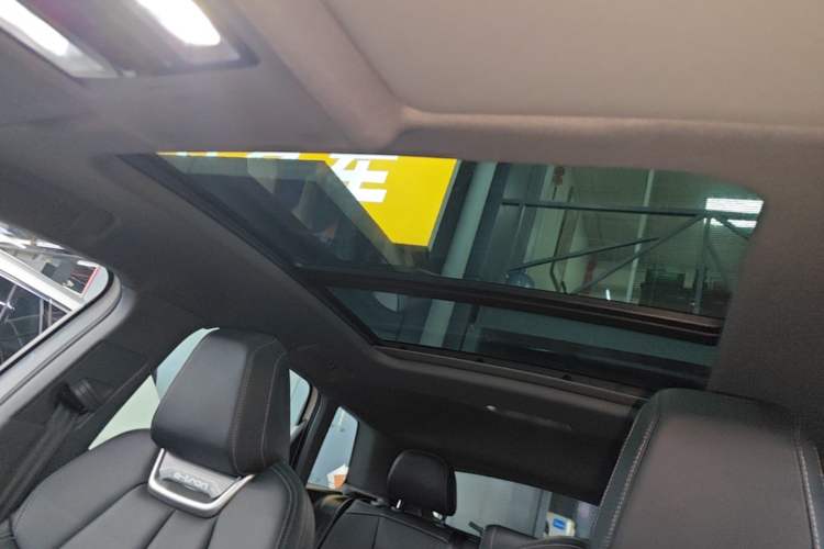 Used Audi Q4 e-tron 2024 40 e-tron Adventure Edition Headliner