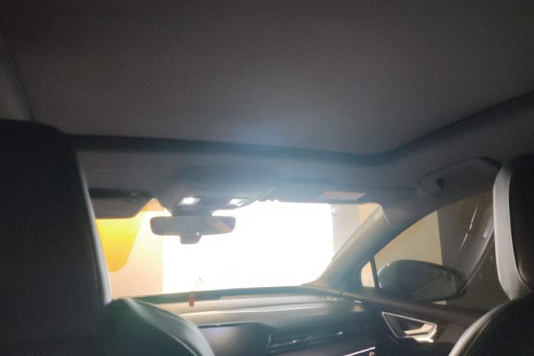 Used Audi Q4 e-tron 2024 40 e-tron Adventure Edition Headliner