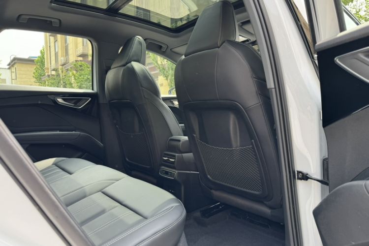 Used Audi Q4 e-tron 2024 40 e-tron Adventure Edition Interior 5