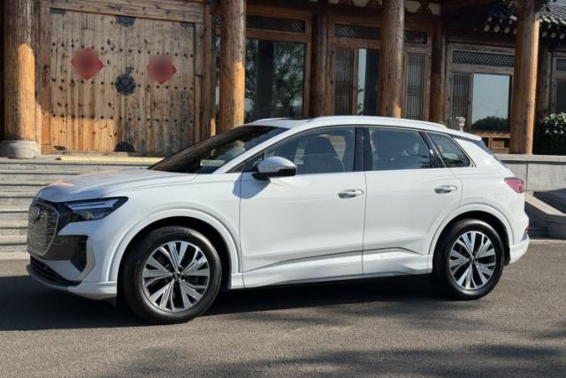 Used Audi Q4 e-tron 2024 40 e-tron Adventure Edition