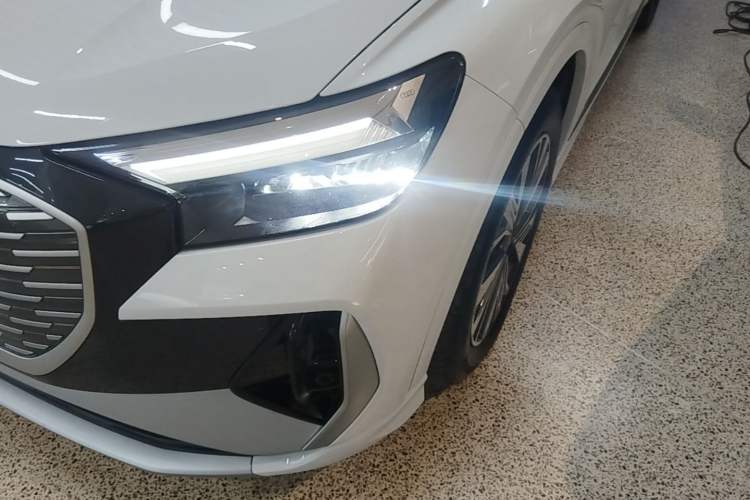 Used Audi Q4 e-tron 2024 40 e-tron Adventure Edition Left Front Headlight