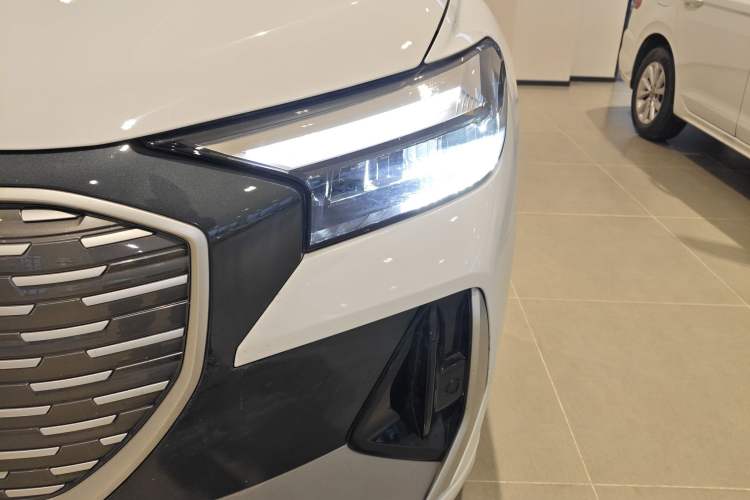 Used Audi Q4 e-tron 2024 40 e-tron Adventure Edition Left Front Headlight