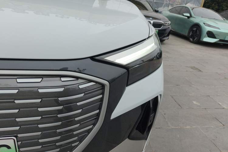 Used Audi Q4 e-tron 2024 40 e-tron Adventure Edition Left Front Headlight