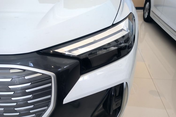 Used Audi Q4 e-tron 2024 40 e-tron Adventure Edition Left Front Headlight