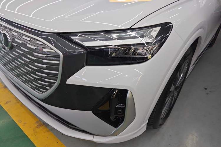 Used Audi Q4 e-tron 2024 40 e-tron Adventure Edition Left Front Headlight