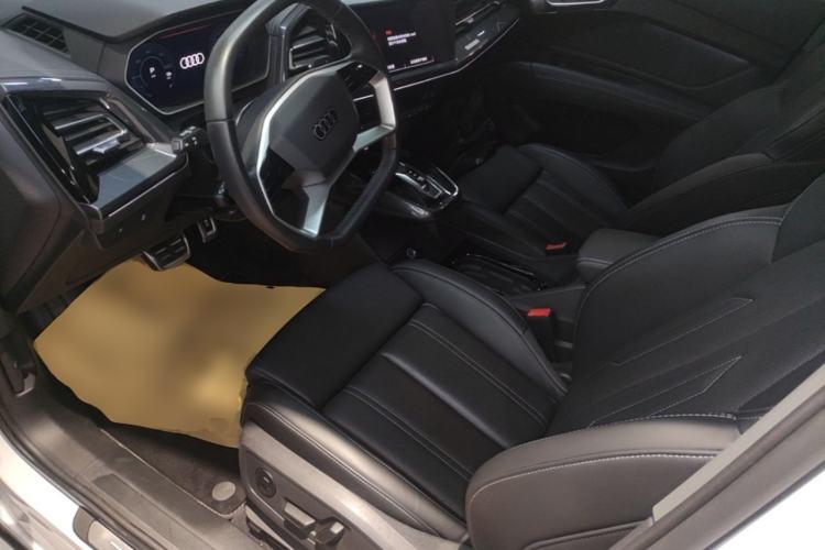 Used Audi Q4 e-tron 2024 40 e-tron Boundary Edition Left Front Seat