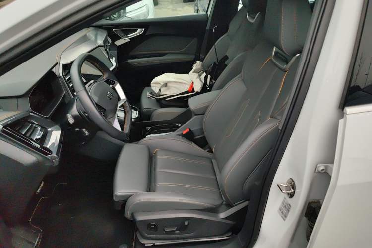 Used Audi Q4 e-tron 2024 40 e-tron Boundary Edition Left Front Seat