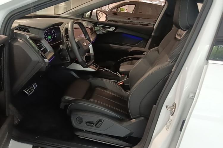 Used Audi Q4 e-tron 2024 40 e-tron Adventure Edition Left Front Seat