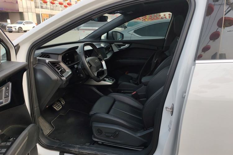 Used Audi Q4 e-tron 2024 40 e-tron Adventure Edition Left Front Seat
