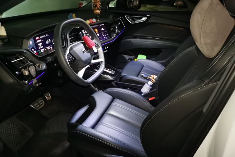 Used Audi Q4 e-tron 2024 40 e-tron Boundary Edition Left Front Seat