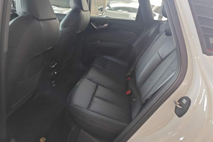 Used Audi Q4 e-tron 2024 40 e-tron Boundary Edition Left Rear Seat