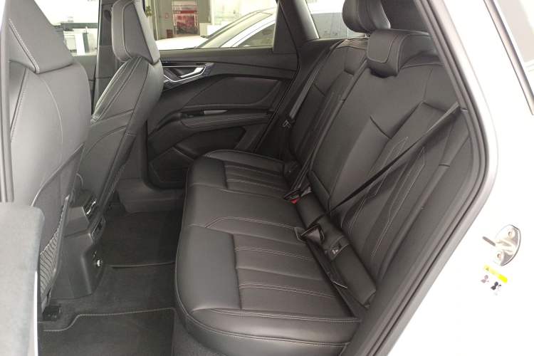 Used Audi Q4 e-tron 2024 50 e-tron quattro Creation Edition Midnight Left Rear Seat