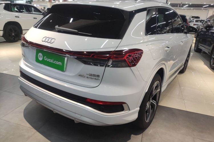 Used Audi Q4 e-tron 2024 40 e-tron Boundary Edition Rear Right 45 Deg