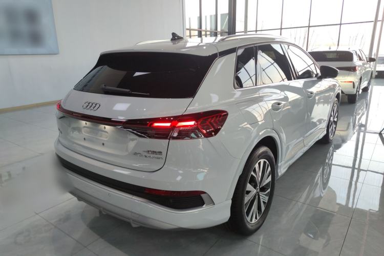 Used Audi Q4 e-tron 2024 40 e-tron Adventure Edition Rear Right 45 Deg