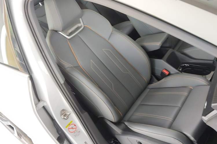 Used Audi Q4 e-tron 2024 40 e-tron Boundary Edition Right Front Seat