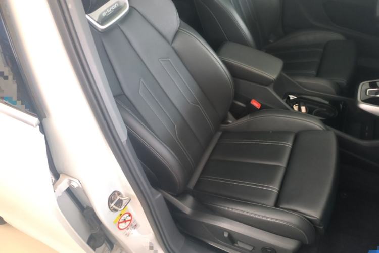 Used Audi Q4 e-tron 2024 40 e-tron Adventure Edition Right Front Seat