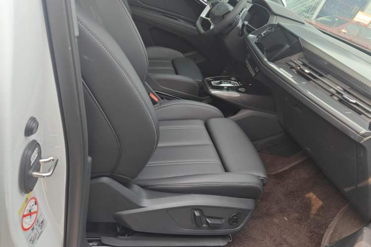 Used Audi Q4 e-tron 2024 40 e-tron Adventure Edition Right Front Seat