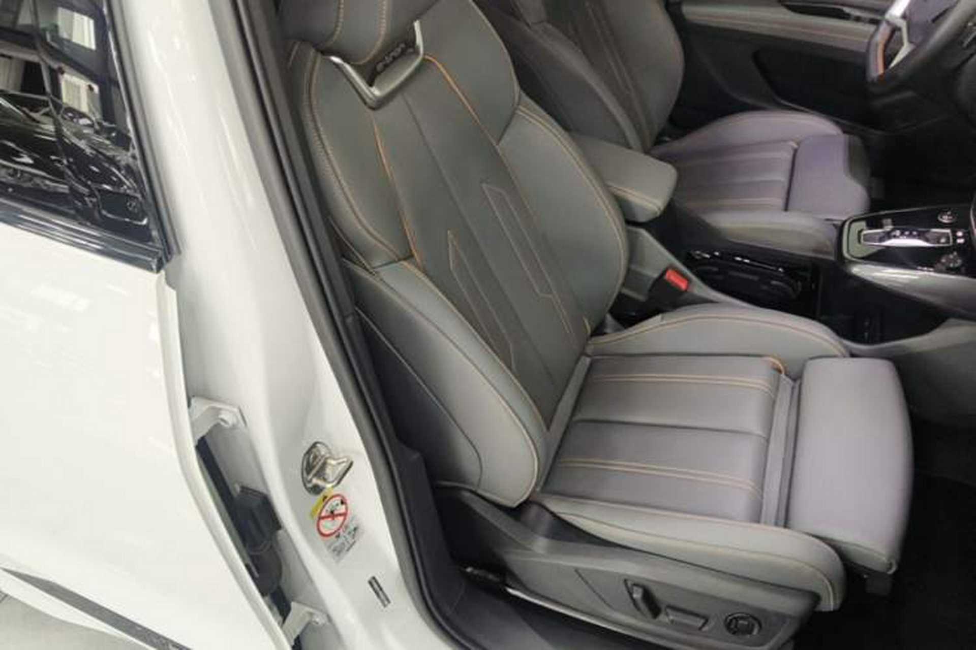 Used Audi Q4 e-tron 2024 50 e-tron quattro Creation Edition Midnight Right Front Seat
