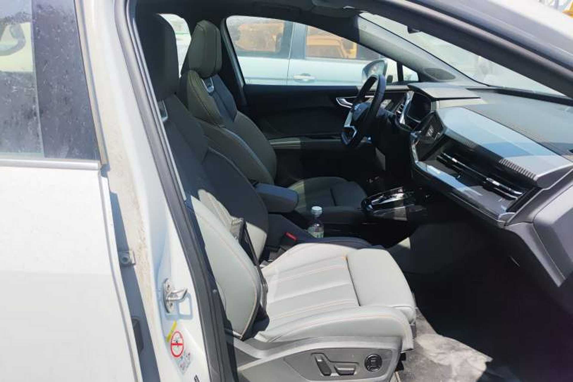 Used Audi Q4 e-tron 2024 40 e-tron Boundary Edition Right Front Seat