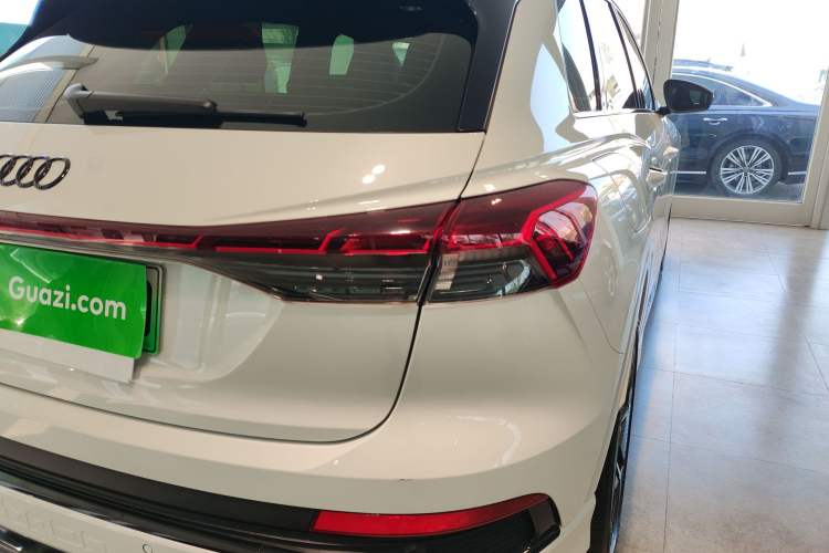 Used Audi Q4 e-tron 2024 40 e-tron Adventure Edition Right Rear Taillight