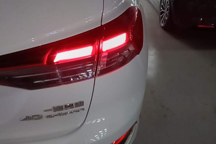Used Audi Q4 e-tron 2024 40 e-tron Boundary Edition Right Rear Taillight