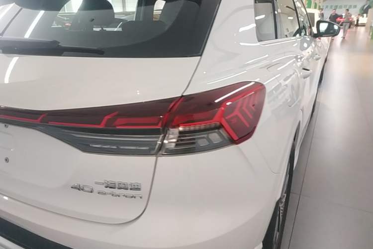 Used Audi Q4 e-tron 2024 40 e-tron Adventure Edition Right Rear Taillight