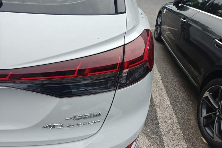 Used Audi Q4 e-tron 2024 40 e-tron Boundary Edition Right Rear Taillight