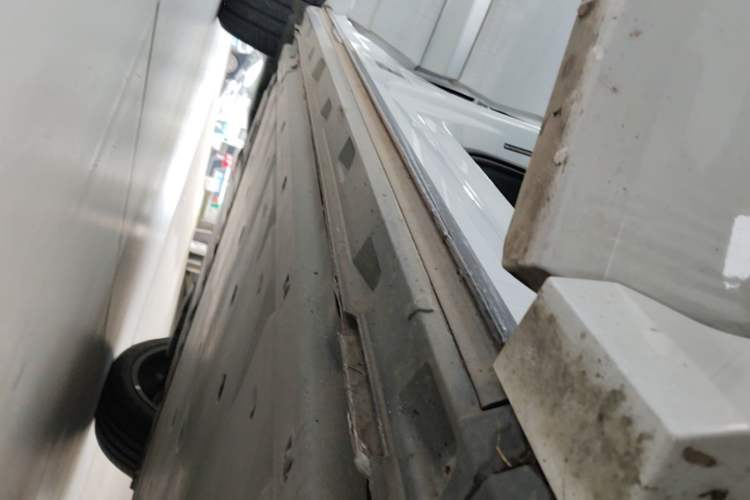 Used Audi Q4 e-tron 2024 40 e-tron Boundary Edition Right Side Sill