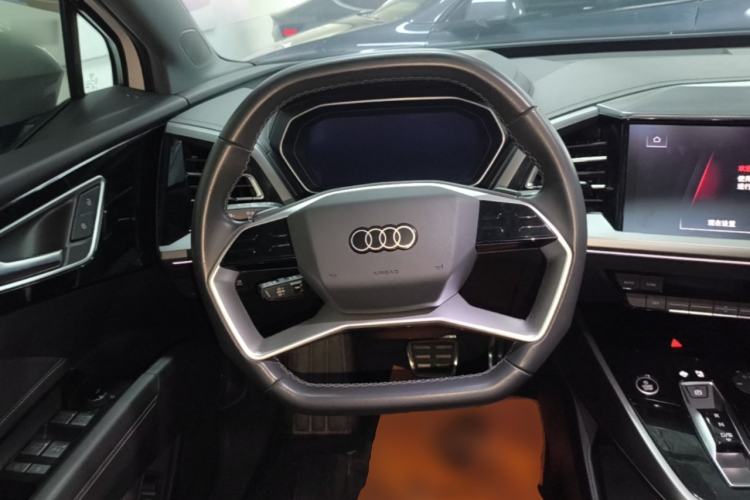 Used Audi Q4 e-tron 2024 40 e-tron Adventure Edition Steering Wheel