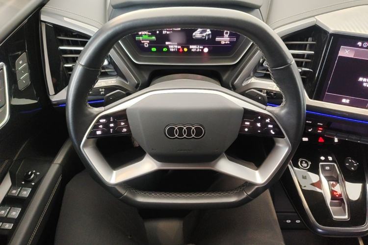 Used Audi Q4 e-tron 2024 50 e-tron quattro Creation Edition Midnight Steering Wheel