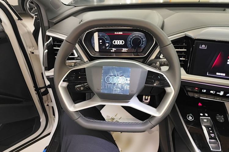 Used Audi Q4 e-tron 2024 40 e-tron Adventure Edition Steering Wheel