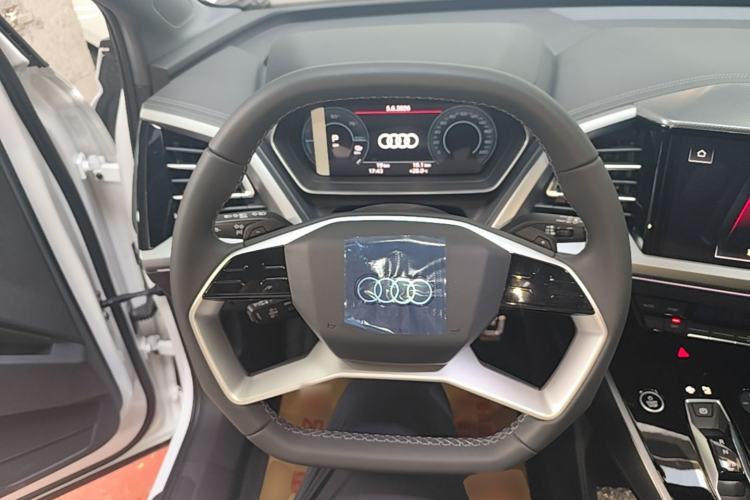Used Audi Q4 e-tron 2024 40 e-tron Adventure Edition Steering Wheel