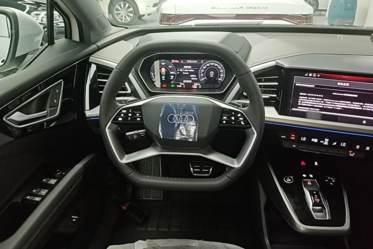 Used Audi Q4 e-tron 2024 40 e-tron Adventure Edition Steering Wheel